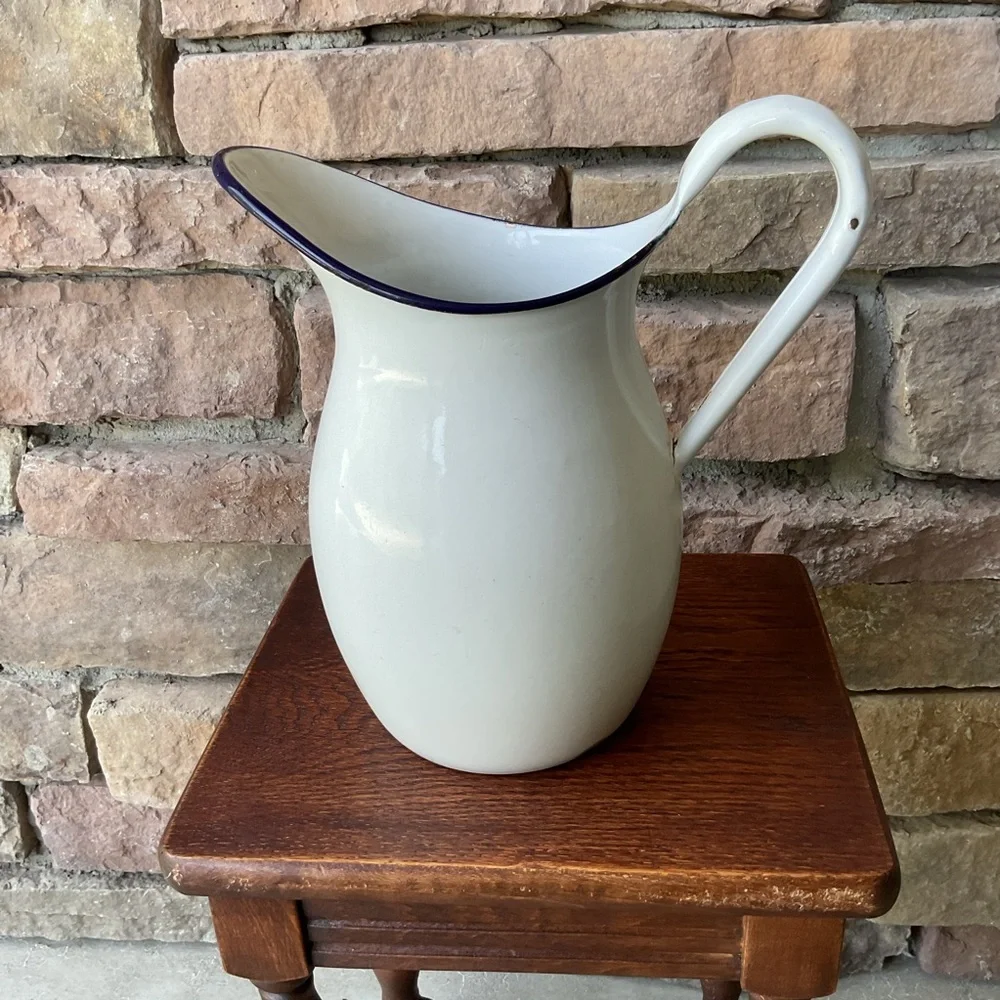 Vintage Enamelware Cream Pitcher - Picture 1 of 7